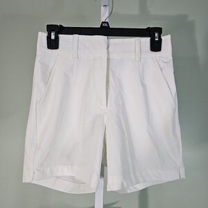 Womens Nike Standard Fit Golf Athletic Shorts White XS